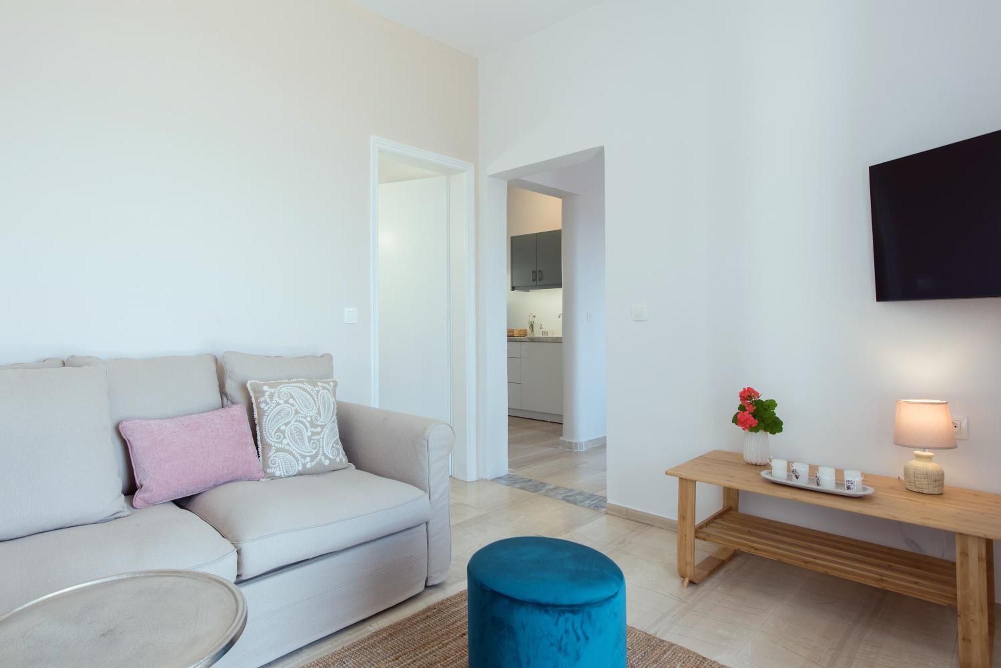 Reana Elegant Apartments By Konnect, バルバティ エクステリア 写真